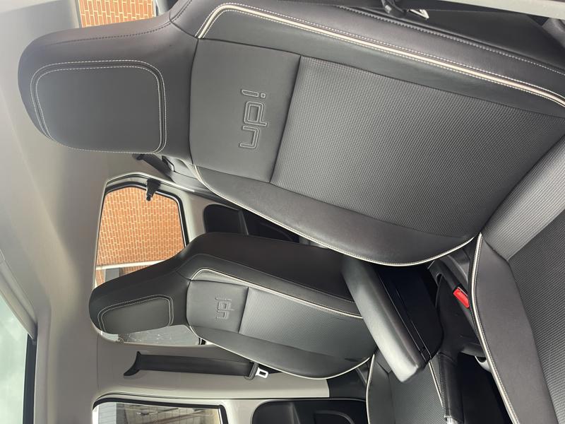 image of VOLKSWAGEN UP!
